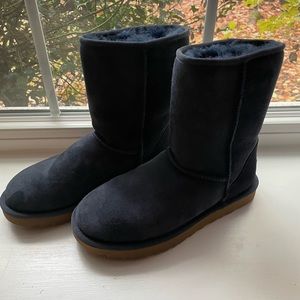 Uggs women’s boots size 8